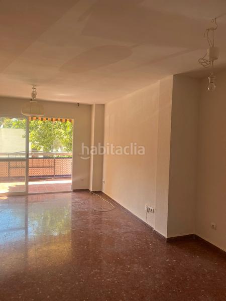 Foto e5780026-3f84-45cb-be38-e5445b7b0f7d. Appartement dans calle poeta agustín ruano 1 dans Martiricos - La Roca - La Rosaleda Málaga