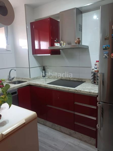 Foto cb52cd2b-0a0c-4e67-bfab-52b1ea2d247a. Pis a avenida antonio toré toré 22 a Poniente-Faro Torre del Mar