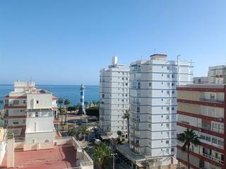 Appartement à Paseo larios 20. Piso en venta en torre del mar