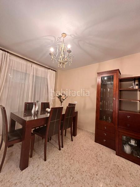 Foto ed08c040-e216-44f1-9831-17a094ff0a7c. Flat in calle azucarera 15 in Paseo Marítimo de Levante Torre del Mar