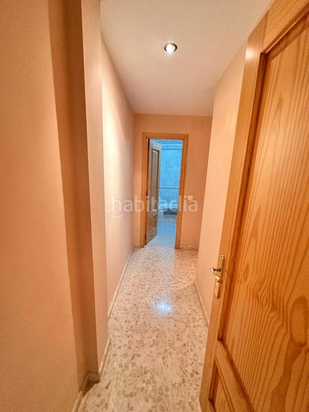 Foto efaade7d-c267-419a-972e-5aa755a3d5b8. Flat in calle azucarera 15 in Paseo Marítimo de Levante Torre del Mar