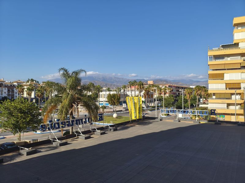 Foto 925c03bc-285b-4dca-8a1d-c3b3f903d8a4. Estudi a avenida antonio toré toré 18 a Poniente-Faro Torre del Mar
