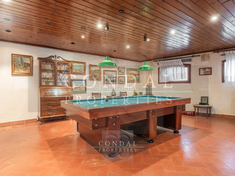 Foto b3053e5b-f373-41c4-b243-77ce7db13ae6. Masía casa rústica 5 habitaciones, triplex venta en Esparreguera