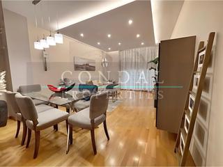 Appartamento in Sants-Badal. Magnificent apartment for sale in barcelona with terrace and ele