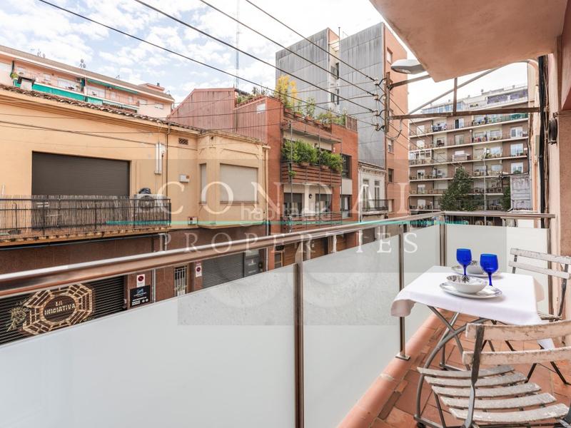 Foto c3bae4a8-2321-40fa-b601-05e076f495d5. Piso luminoso y acogedor piso con amplio balcón en Granollers