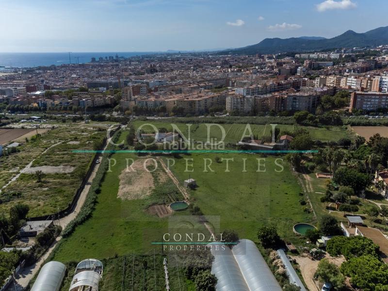 Foto 2faac3ce-1805-440c-839e-4b33b37db5fc. Casa in El Palau - Escorxador Mataró