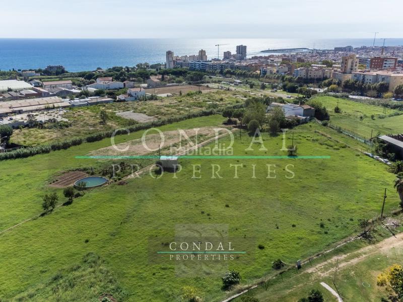 Foto cbb51bab-e01b-4097-80b7-28321e03d8a1. Casa in El Palau - Escorxador Mataró