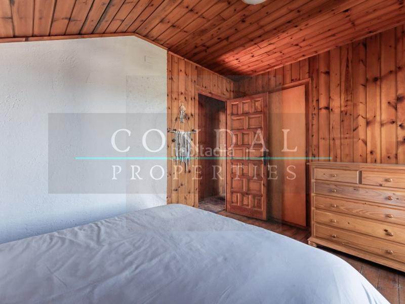 Foto 264d2835-798b-472e-bda9-f2f31cf52018. Maison avec parking piscine dans Vallgorguina