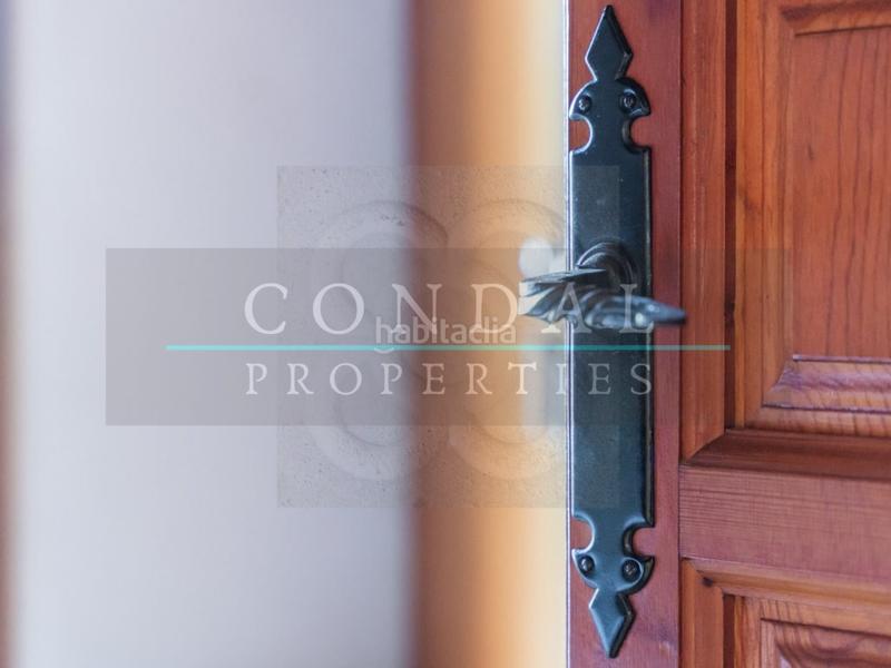 Foto 4bef0011-2817-4a47-882f-95268243648c. Maison avec parking piscine dans Vallgorguina