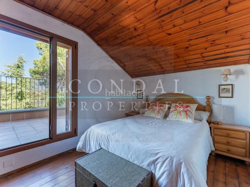 Foto aece9426-99fe-4d13-a336-15e3b8bad429. Maison avec parking piscine dans Vallgorguina