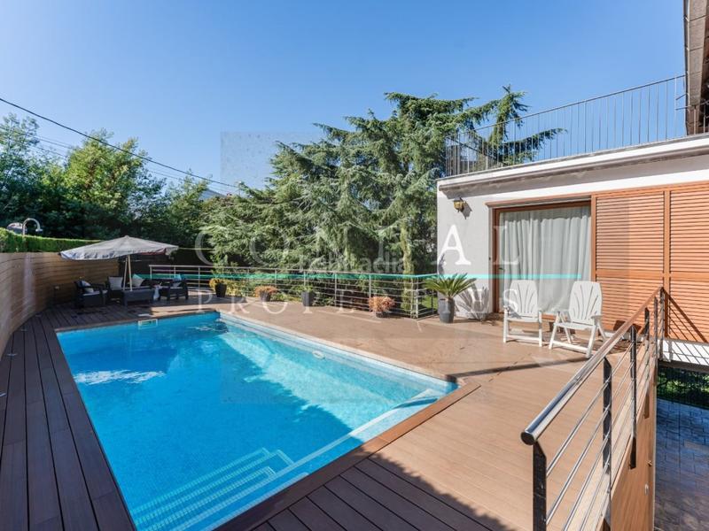 Foto d7c7961d-9eb5-48a5-824e-f5f4c45f91c4. Maison avec parking piscine dans Vallgorguina