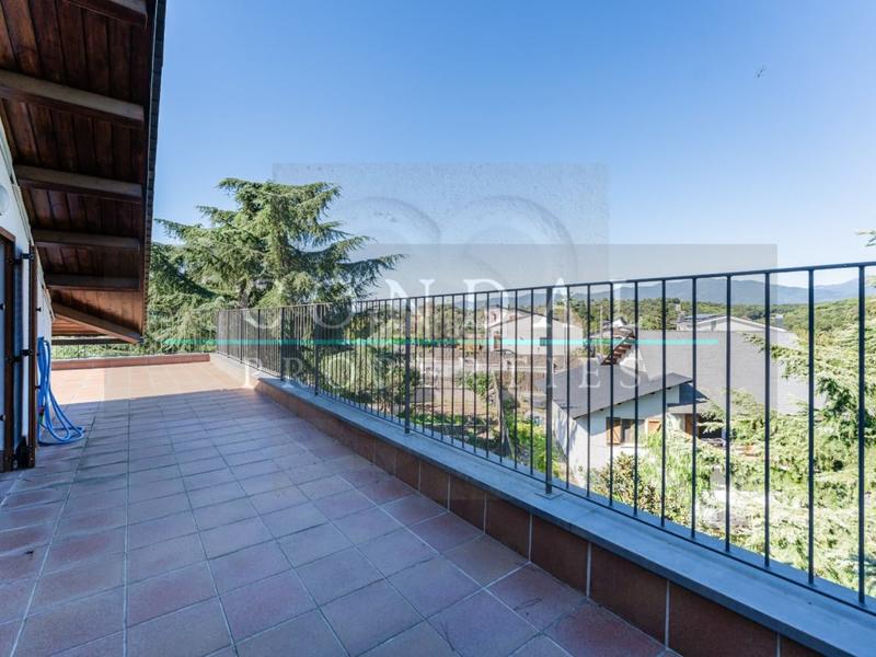 Foto e4464216-414c-41b9-aa68-53ac37669ac0. Maison avec parking piscine dans Vallgorguina