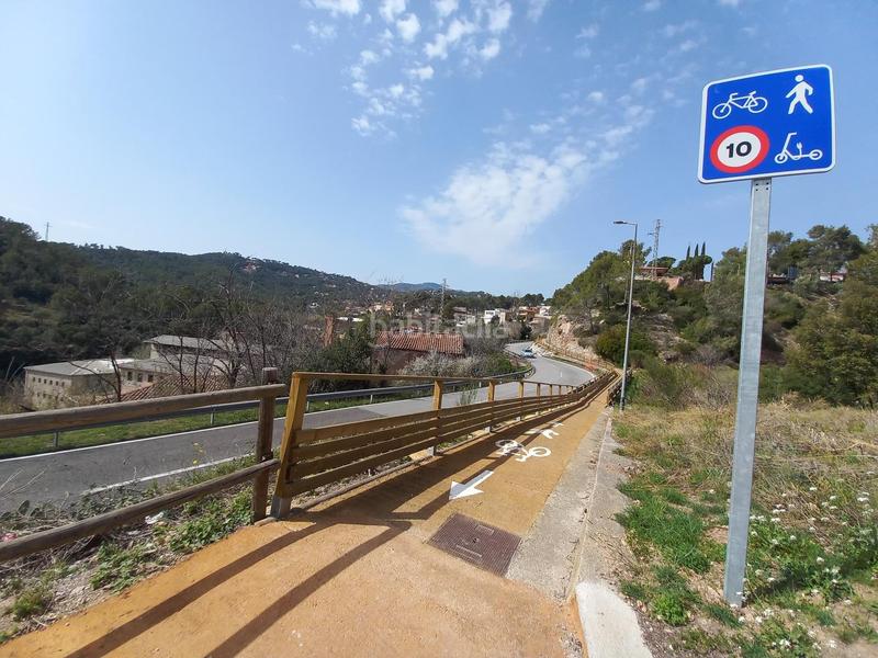 Foto de4907d0-6794-40ac-a75e-b964ace1e719. Residential plot in Airesol Castellar del Vallès