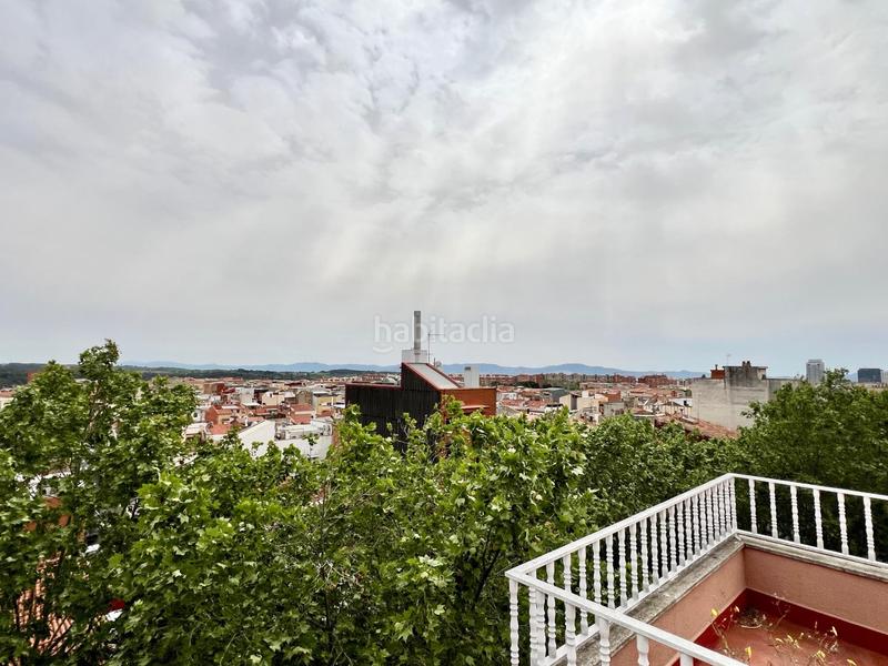 Foto 05e4c062-78a3-4ac0-9a50-fe093e06a09d. Piso  de 4 dormitorios y 2 baños, balcón terraza y trastero! en Sabadell