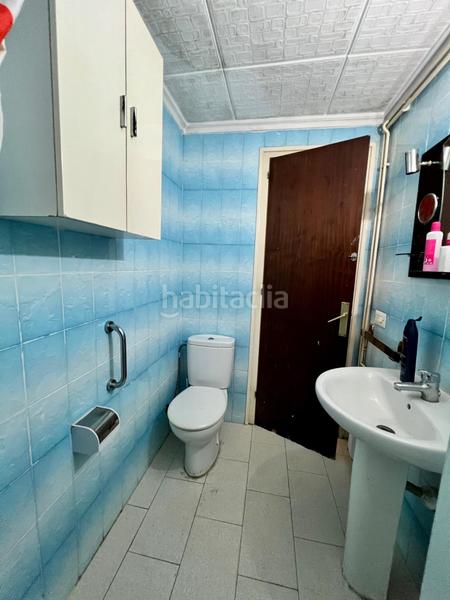 Foto 75e780a3-8a42-4354-9804-b4f67ec04192. Piso  de 4 dormitorios y 2 baños, balcón terraza y trastero! en Sabadell