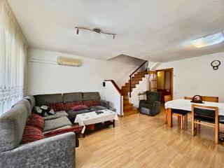 Casa a Les Arenes - La Grípia - Can Montllor. Casa de 4 dormitorios y 2 baños, con garaje doble , patio y pisc