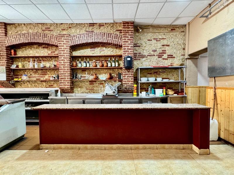 Foto c5545ef7-207d-4fe8-af89-f67622819c34. Alquiler local comercial bar restaurante con licencia en zona Hostafrancs. en Sabadell