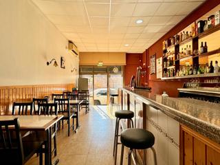 Location Local commercial à Hostafrancs. Bar restaurante con licencia en zona hostafrancs.
