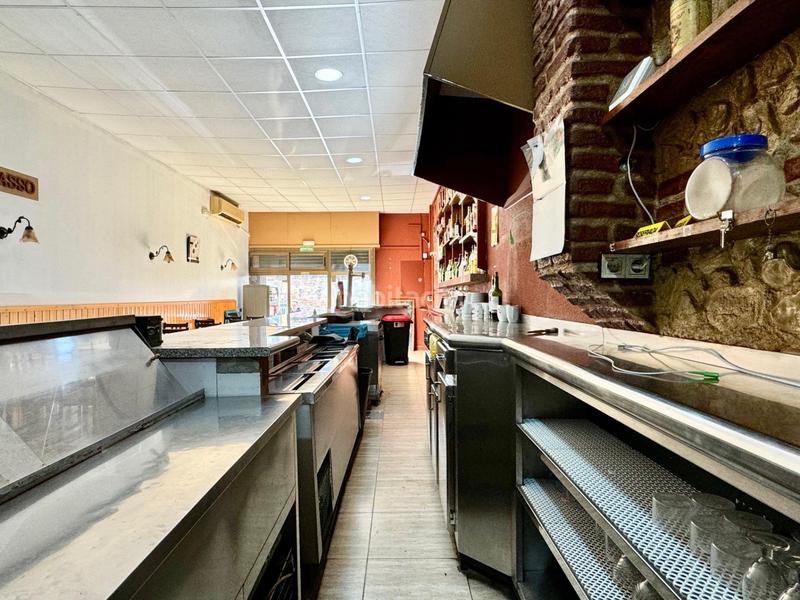 Foto 669b3963-d720-485d-8897-a2fa84c2a985. Rent business premise in Hostafrancs Sabadell