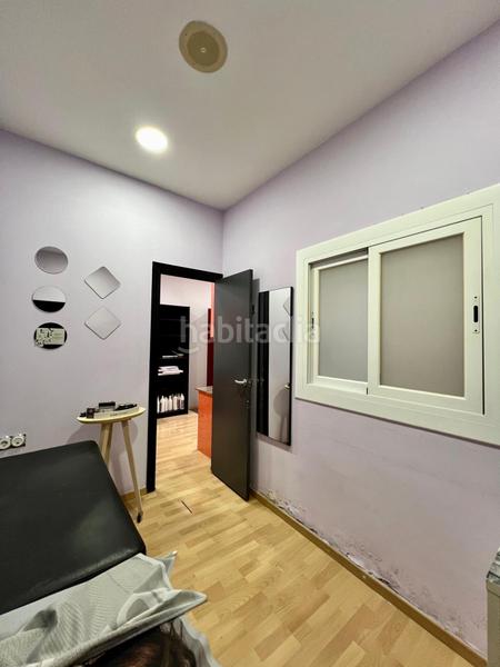 Foto a164a30d-f21b-46e3-b4ea-a336da3a1c9e. Local comercial a Can Rull Sabadell
