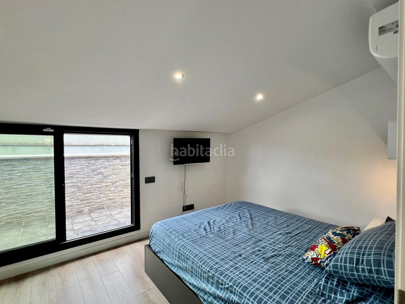 Foto 2ae9772f-54e4-40c7-af5a-5cab984076b1. Casa amb calefacció aparcament piscina a Eixample Sabadell