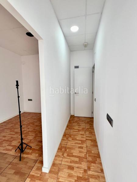 Foto 771b79d0-f6f3-4fe3-8e84-f7cc957ce97c. Local commercial dans Can Deu Sabadell