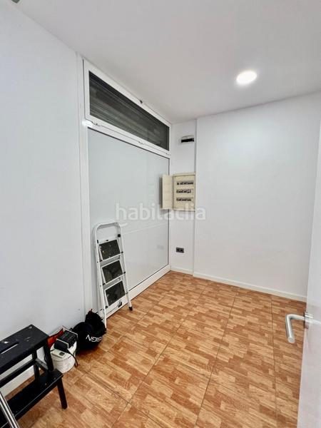 Foto e6ad92d1-e771-4c1f-9ee6-fc966e6912f7. Local commercial dans Can Deu Sabadell