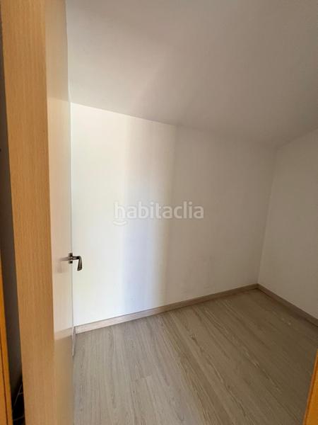 Foto 4fb329d8-7d8d-4324-a80e-81dfa85ff0e8. Flat with heating parking in Ca n'Anglada Terrassa