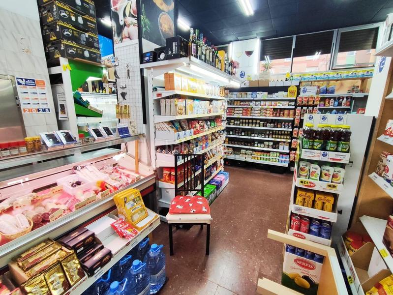 Foto 280aec23-8265-4db2-82a5-dfc24fa5091a. Locale commerciale in Covadonga Sabadell