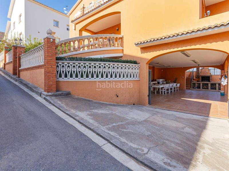 Foto aab51729-35a4-43de-9416-a44574f39cc5. Maison avec chauffage parking dans Polinyà