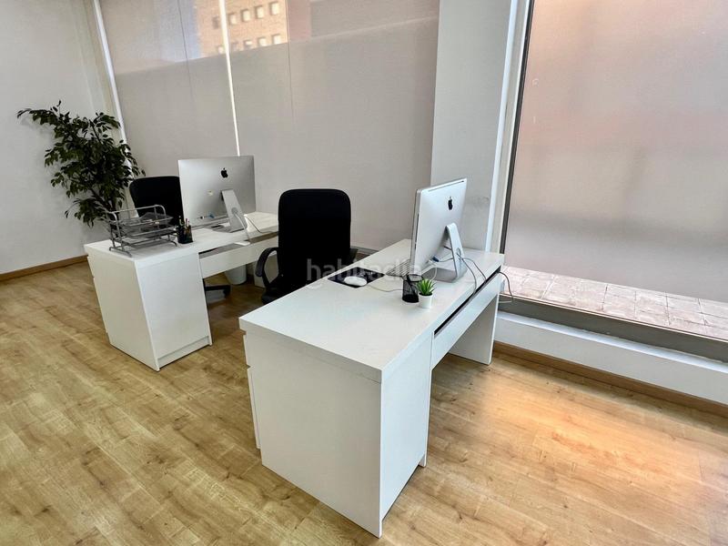 Foto d68d1dab-7e08-45c1-8bcb-2bfd93d7edb1. Location bureau dans Can Llong Sabadell