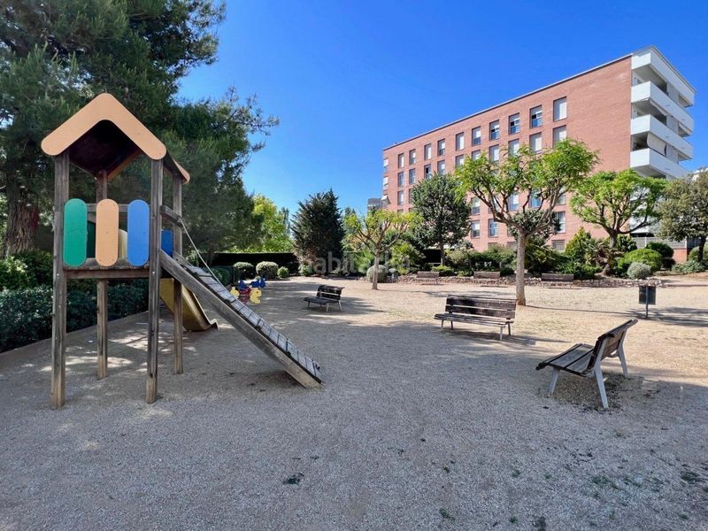 Foto f2135f87-5e73-467a-aad2-1a3236ecfa38. Pis amb aparcament a Can Llong Sabadell