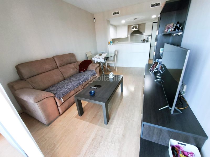 Foto 4b7d088d-9826-4efd-8ae7-662b531c432a. Piso  de 2 dormitorios 1 baño balcón y plaza de parking en Sabadell