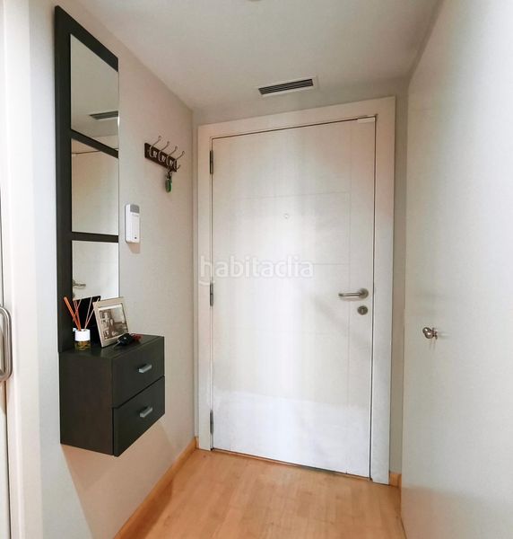 Foto 6527d23f-d725-4d66-bbec-2c08522f3343. Piso  de 2 dormitorios 1 baño balcón y plaza de parking en Sabadell