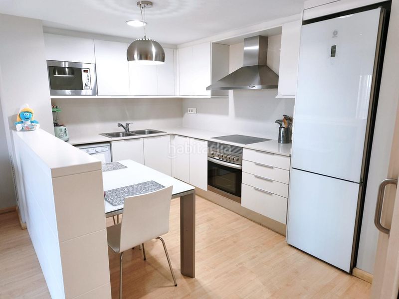 Foto 9b28b694-7769-4f99-ac99-3cef816f9137. Piso  de 2 dormitorios 1 baño balcón y plaza de parking en Sabadell