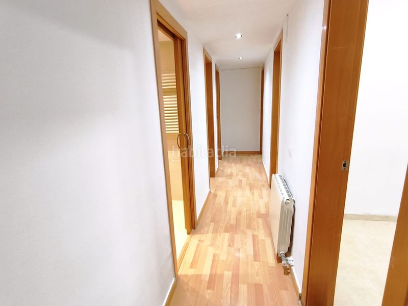 Foto c2335f0d-3260-4911-8081-80010f7ae2de. Planta baixa amb calefacció a Vallparadís - Antic Poble de Sant Pere Terrassa