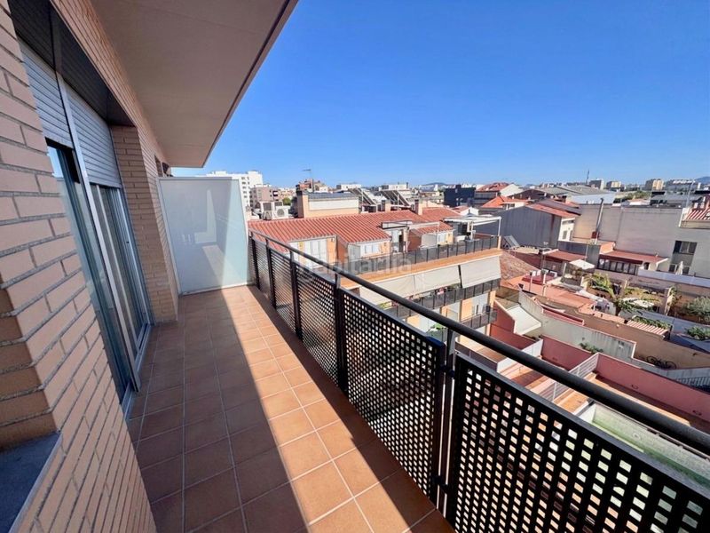 Foto fa7ca227-4a92-4519-8073-065bb1e7479a. Pis amb calefacció aparcament piscina a Gràcia Sabadell