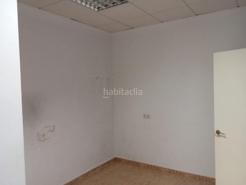 Foto 9cd7687c-7fc0-46f8-915f-a90a5432088e. Geschäftsraum in Juzgados - La Feria Ronda