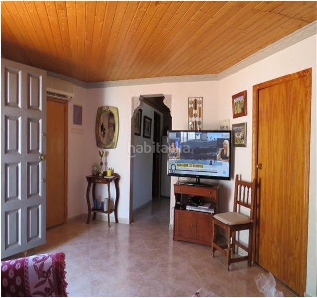 Foto cd45644a-b53a-44eb-a457-4f7a5703a9d5. Masia amb piscina a Partidas Norte Ronda