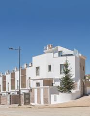 Maison à San Rafael. Caorza residencial