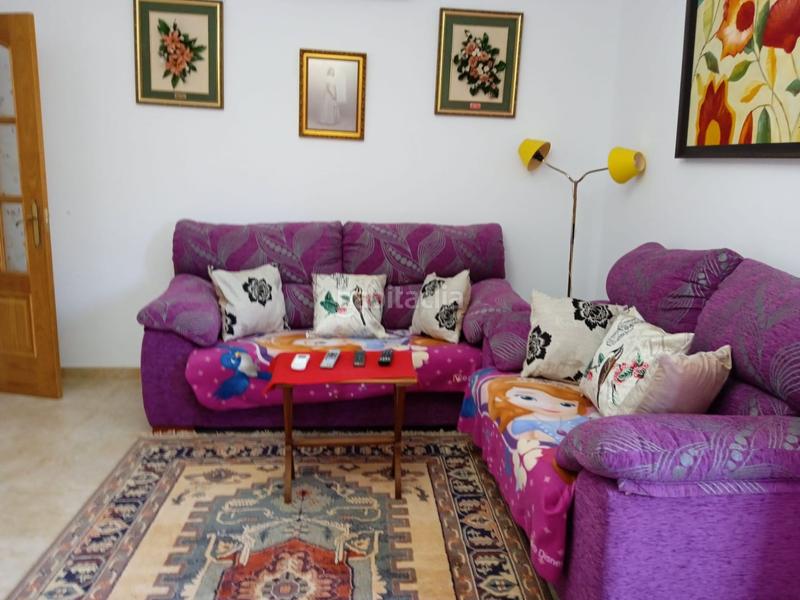 Foto 1367fe58-f90e-4b00-bfed-0fee95c7c803. House with heating parking in Cuevas del Becerro