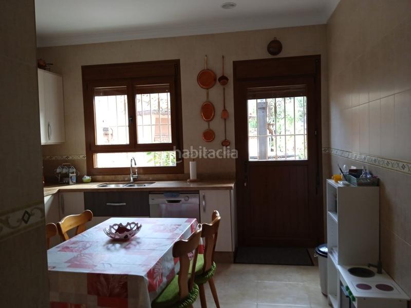 Foto 90752aef-ff7f-44a0-bcfd-a6f215019f26. House with heating parking in Cuevas del Becerro