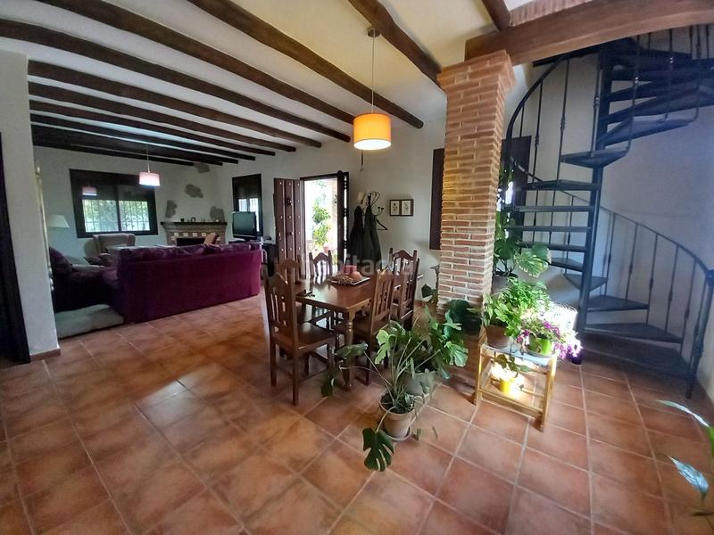 Foto 22216f7d-6bbf-486b-b40d-33ce7b3197f3. Masia amb piscina a Arriate