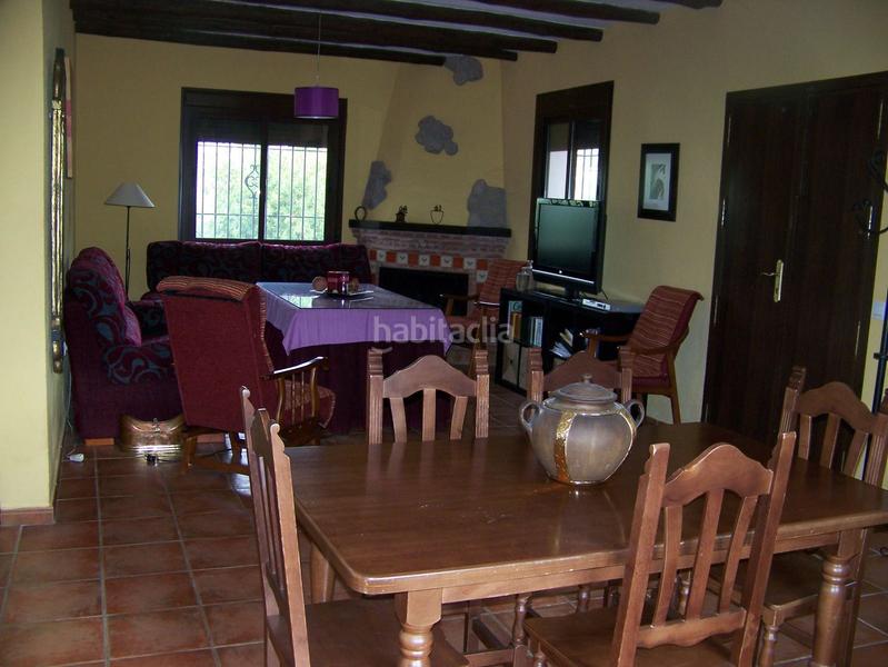 Foto 5b0c328f-6cce-42bc-820d-b6ea43650f0b. Masia amb piscina a Arriate