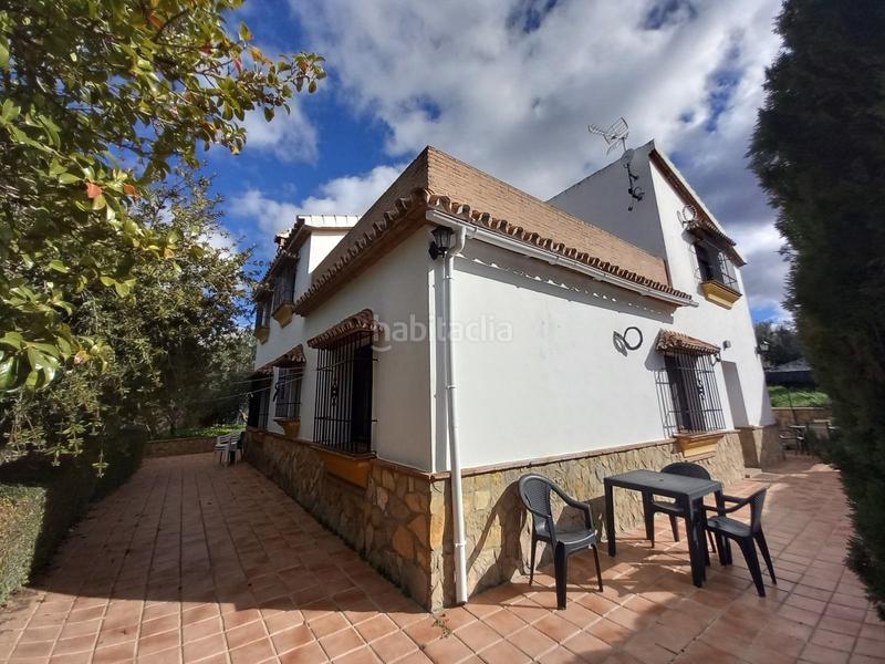 Foto 95bd6d37-610b-4226-b074-3c0a740562f3. Masia amb piscina a Arriate