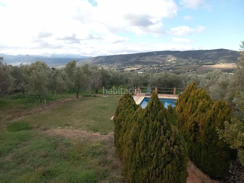 Foto dd648824-0626-404b-9df1-e6f85dc5bc31. Masia amb piscina a Arriate