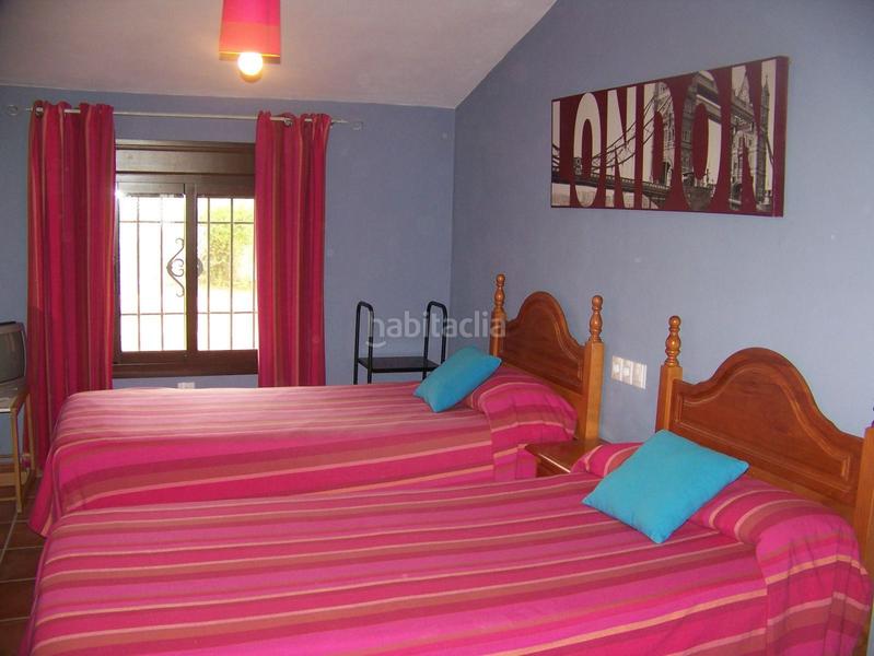 Foto fa4f0f01-fa3b-4a30-9ff7-f58701058ec0. Masia amb piscina a Arriate