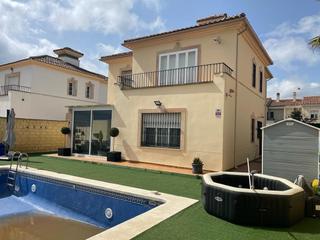 Maison à La Planilla. Chalet independiente