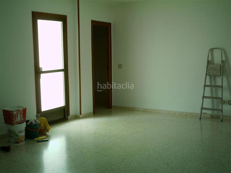 Foto e0bf14b2-f968-40b4-b541-16560002723b. Piso  céntrico con posibilidad de cochera en Centro Ronda