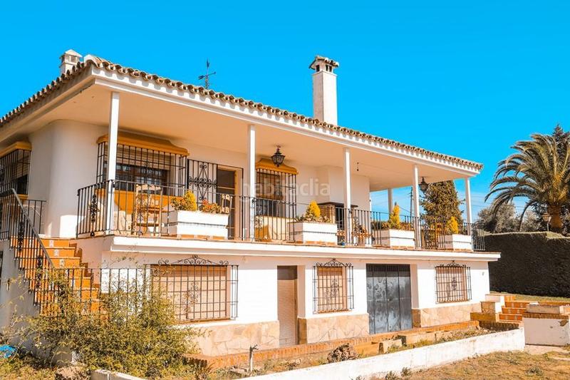 Foto d5f18366-bba9-4ab0-8dd3-31be77fec3ba. Casa con riscaldamento piscina in Partidas Norte Ronda